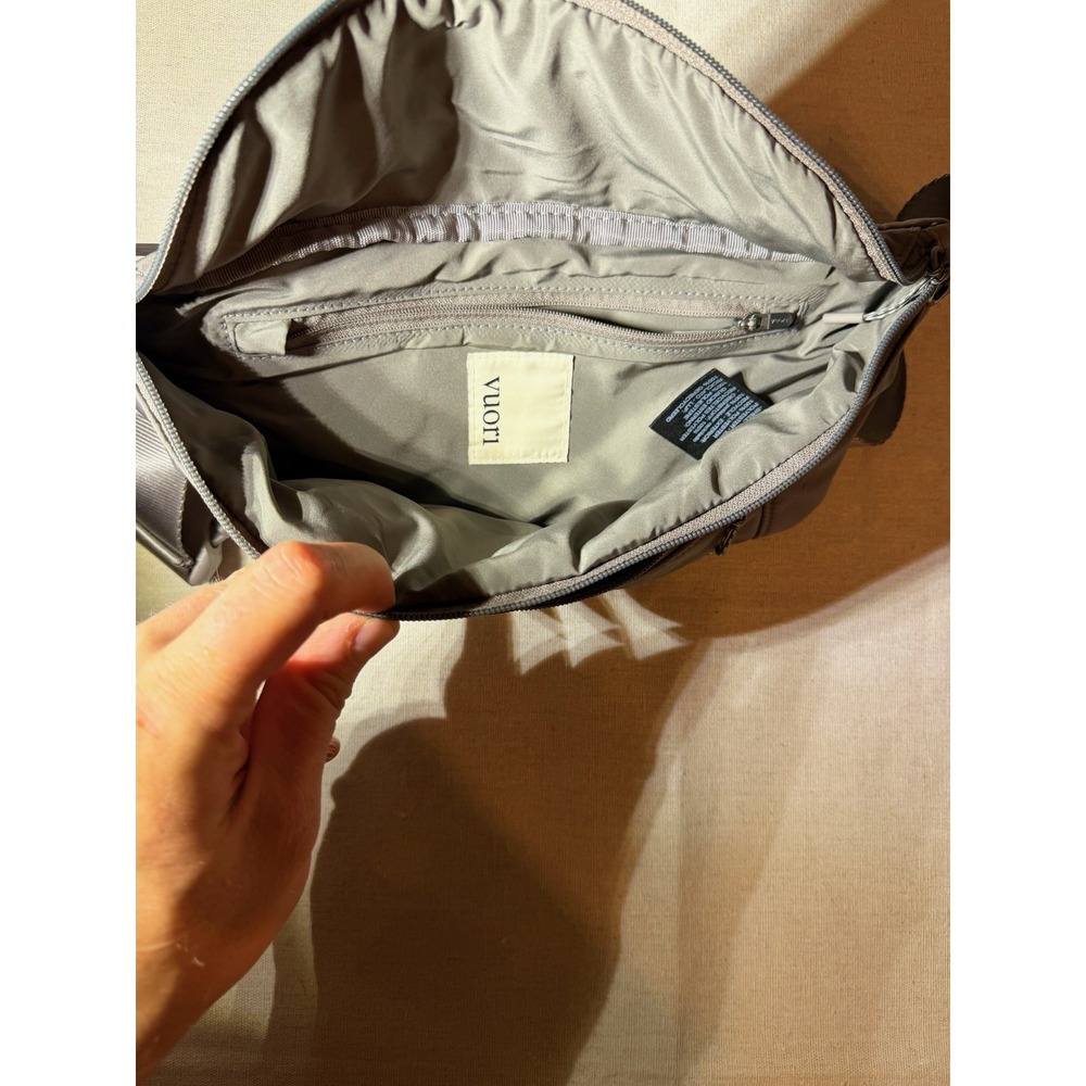 Vuori Black Hip Pack Travel Fanny Pack
